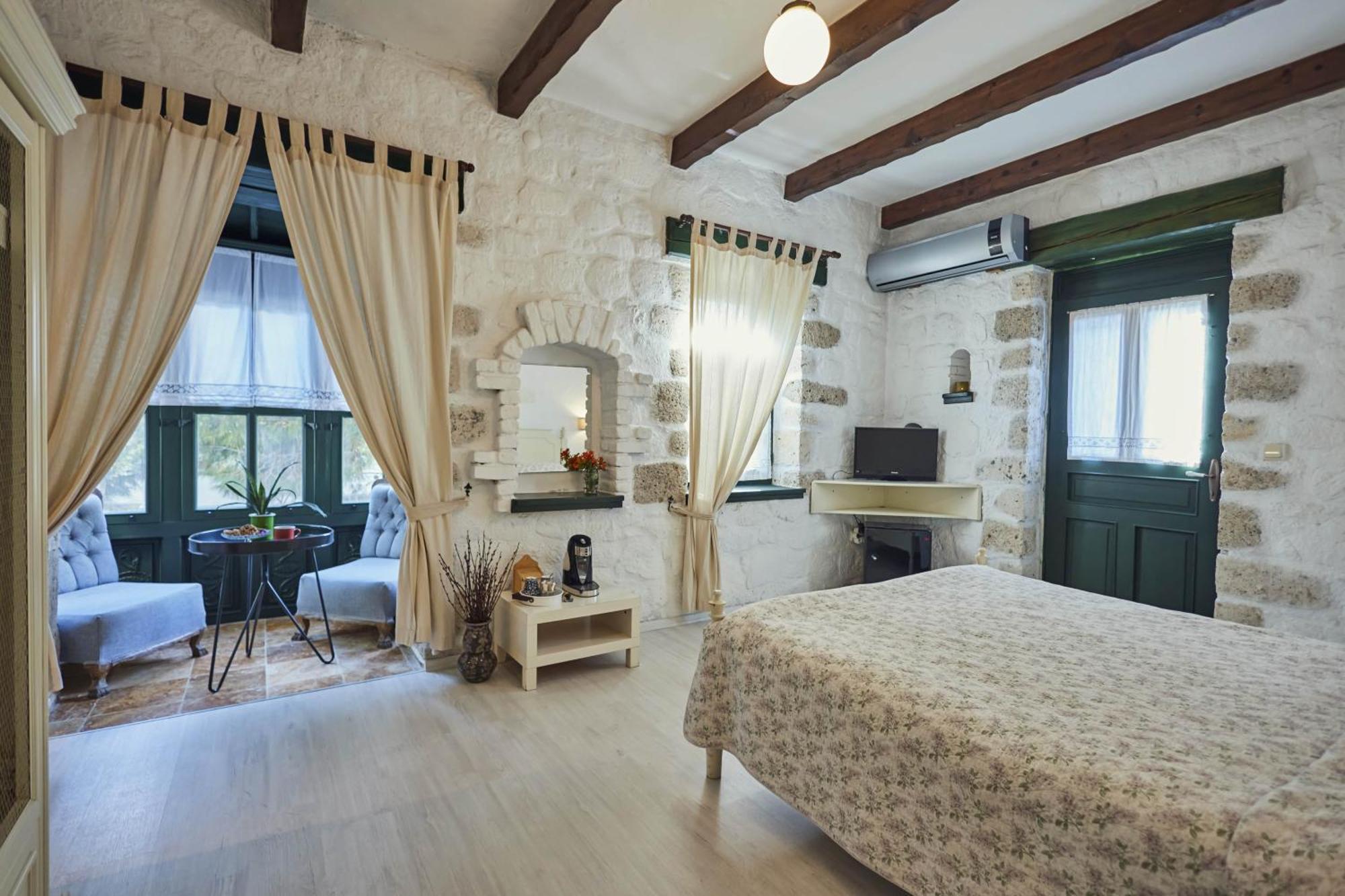 Alacati Zeytin Konak Hotel Exterior photo